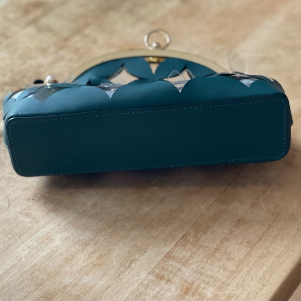 NWOT ZAC Zac Posen Floral Bouquet Clutch - Picture 3 of 8